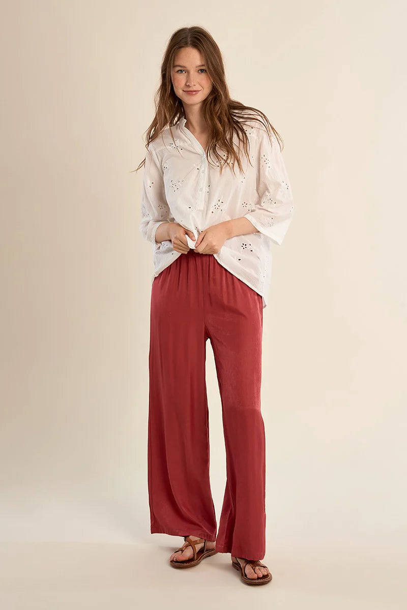 Broderie Anglaise Cotton Blouse – Mandarin Collar Mid-Sleeve Button-Up Top