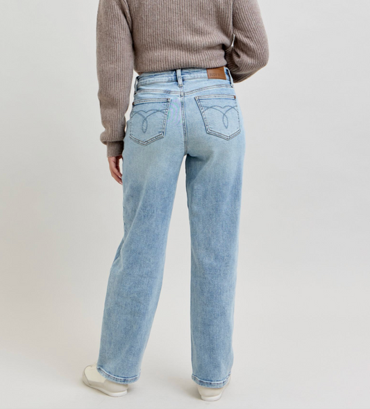 Judy Blue Petite Straight Magic