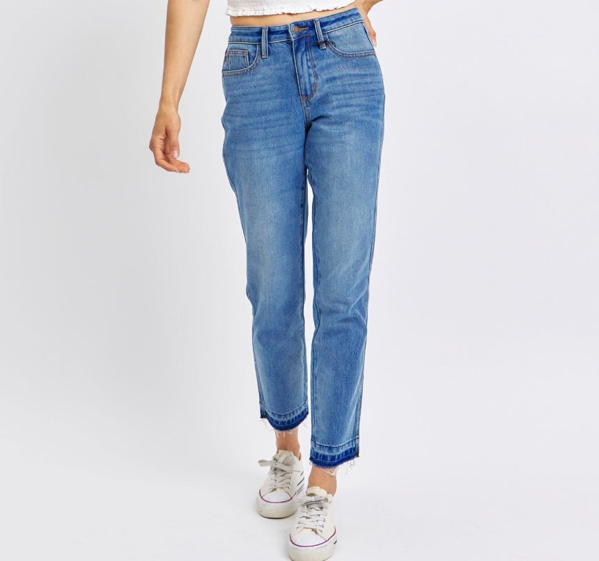 Judy Blue Rigid Magic Release Hem Boyfriend Jeans