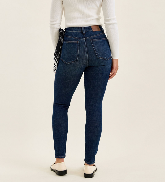 Judy Blue Sienna High Waist Tummy Control Skinny Jeans – Dark Rustic Indigo