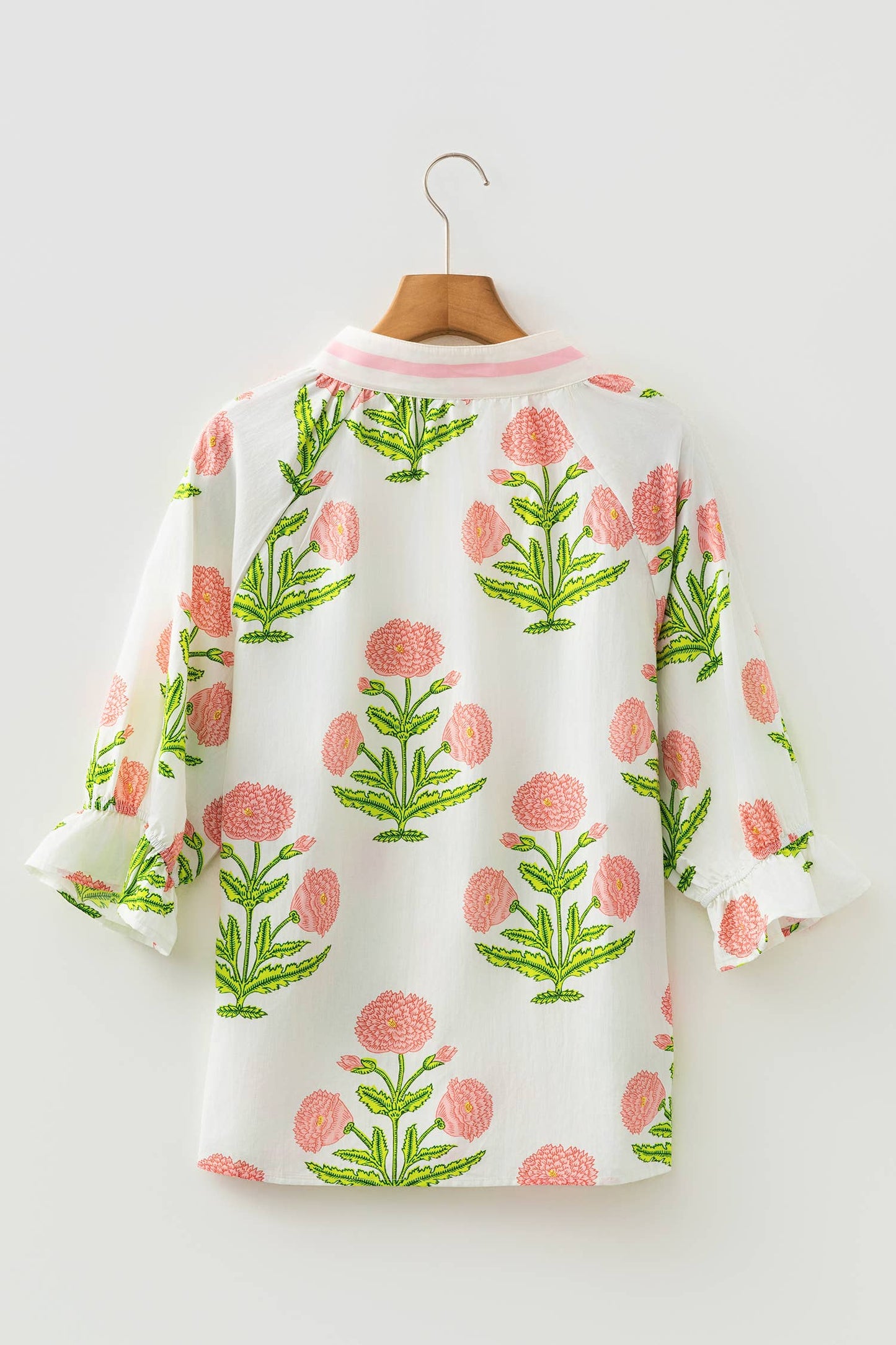 Wildflower Print V-Neck 3/4 Sleeve Blouse – Boho Floral Women’s Top with Relaxed Fit