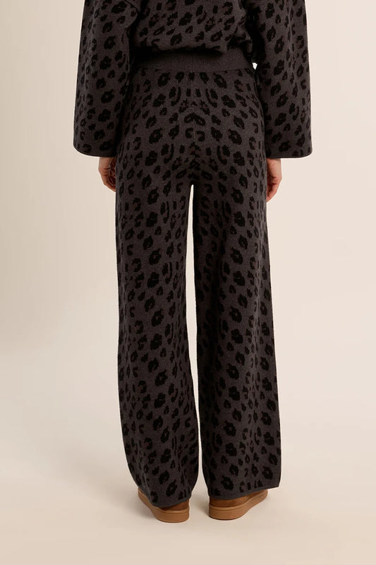 Leopard Print High-Waisted Straight-Leg Knit Pants