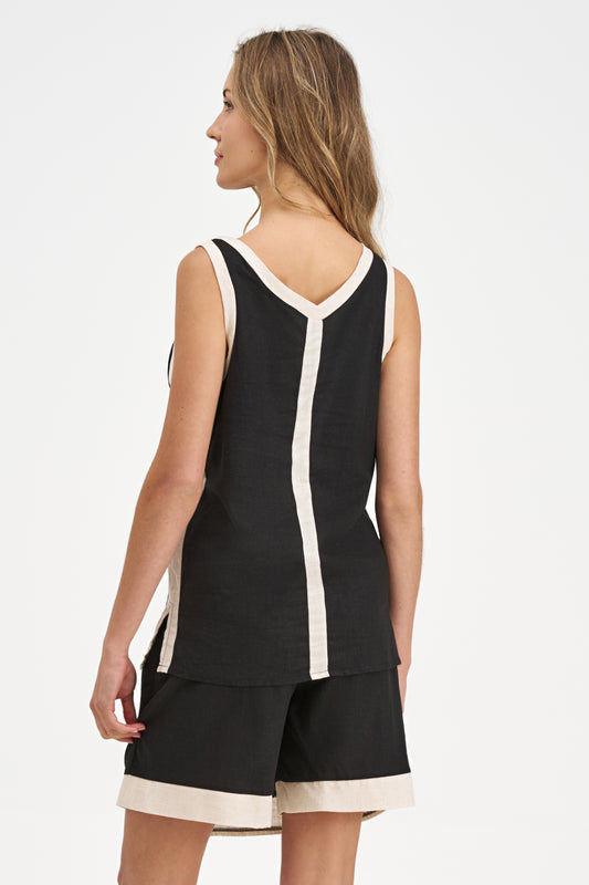 Made in Italy V-Neck Sleeveless Colour Block Top – Flattering Black & White Summer Tank