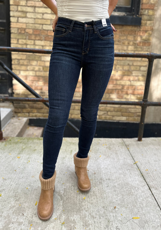 Judy Blue Sleek & Sculpted High Waist Skinnies