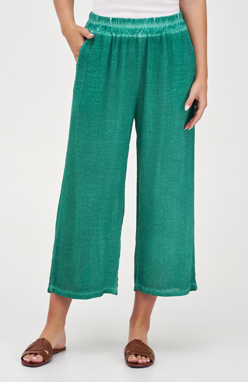 Reef Wide Leg Palazzo Pants with Elastic Waist & Back Pleat Detail – Flowy Summer Lounge Trousers