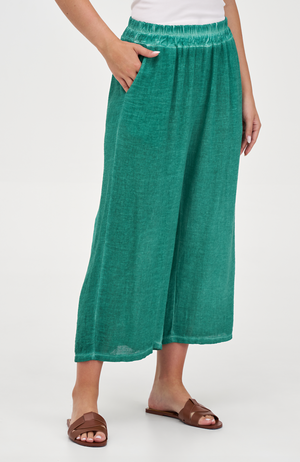 Reef Wide Leg Palazzo Pants with Elastic Waist & Back Pleat Detail – Flowy Summer Lounge Trousers