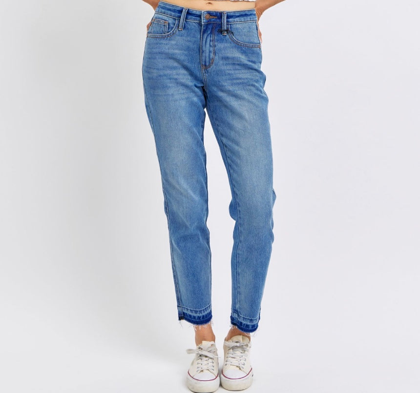 Judy Blue Rigid Magic Release Hem Boyfriend Jeans