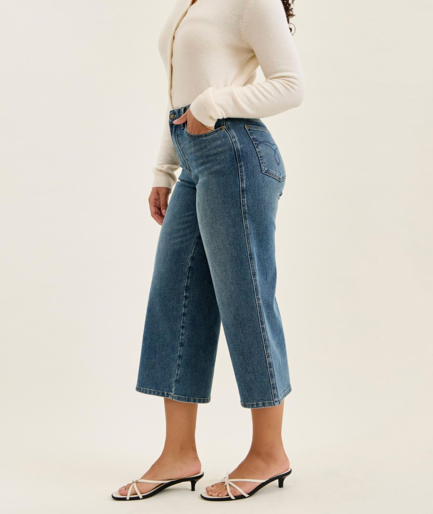Judy Blue Dottie High Waist Wide Crop Jeans in MD Quarry Fade | Stretch Wide Leg Cropped Denim