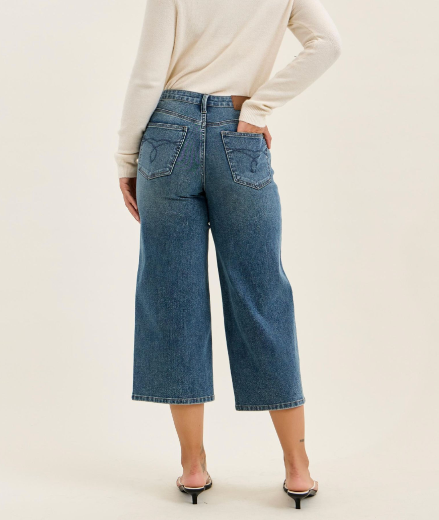 Judy Blue Dottie High Waist Wide Crop Jeans in MD Quarry Fade | Stretch Wide Leg Cropped Denim