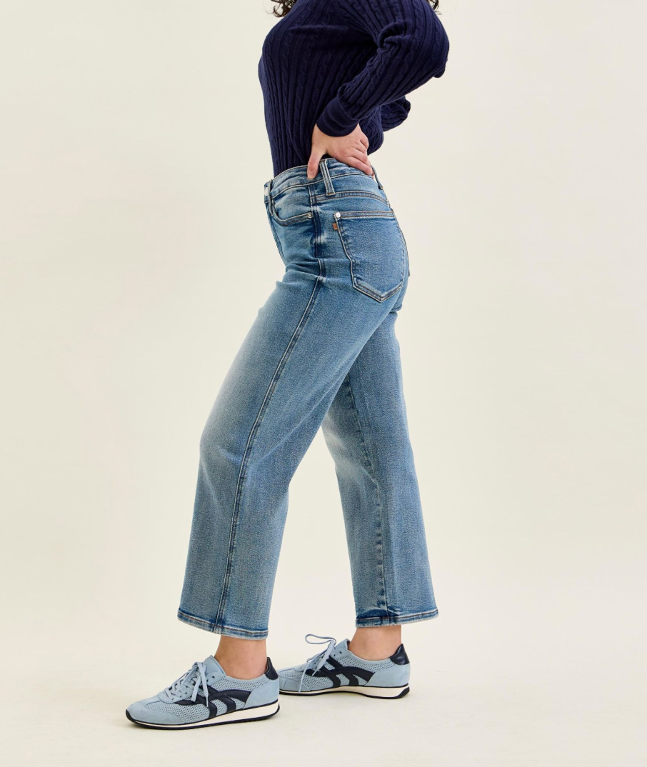 Judy Blue Peggy Jeans (Petite | Tummy Control)