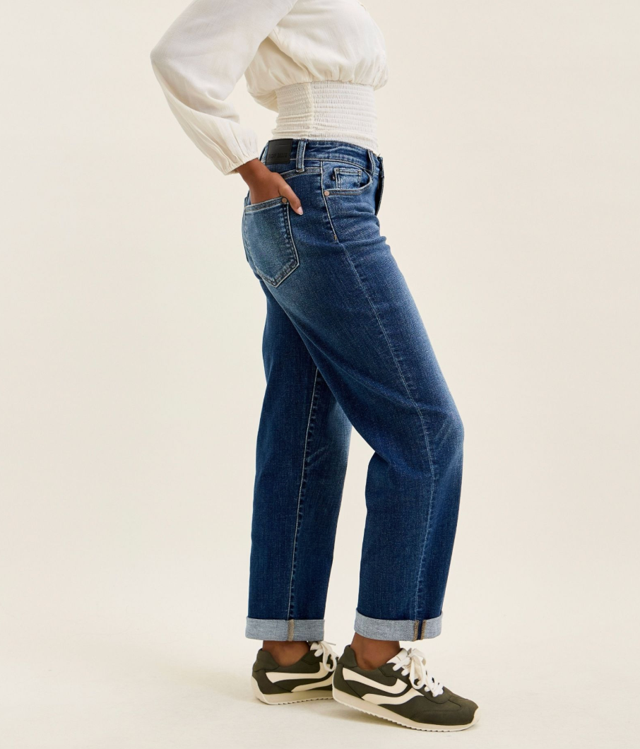 Judy Blue Billie Refresh Boyfriend Jeans
