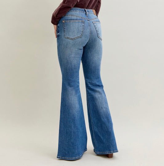 Judy Blue Jaqueline Double Angular Seam Flare Jeans