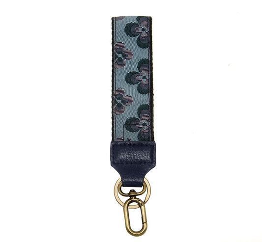 Daisy Woven Easy Find Wristlet