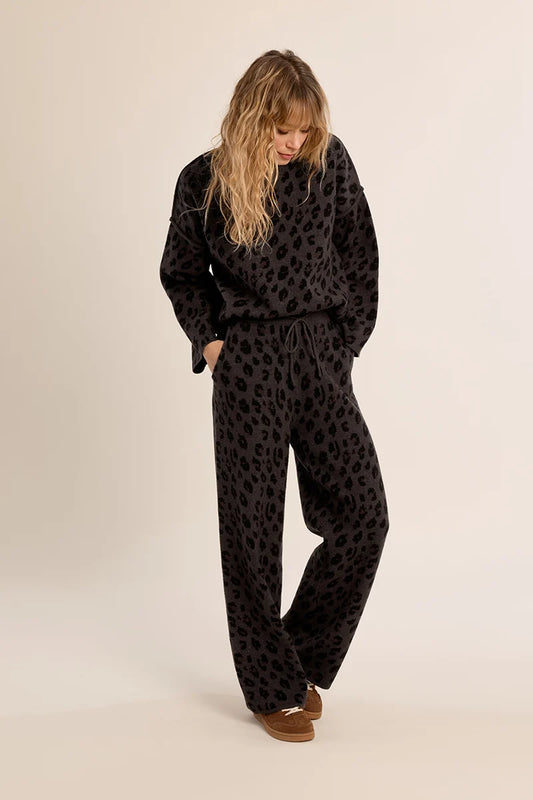 Leopard Print High-Waisted Straight-Leg Knit Pants